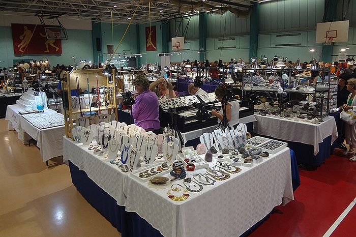 Freeport Gem, Mineral & Jewelry Show Celebrates First Post-Pandemic Event this October