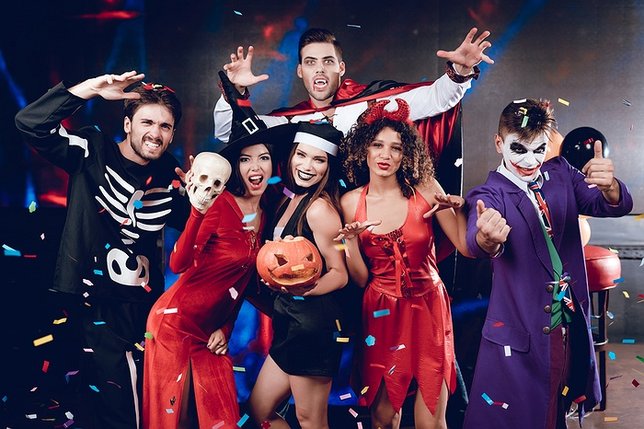 Li Halloween Costume Parties For Adults