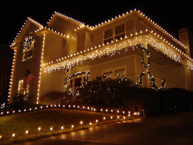 Light Up The Holidays Without Lighting Up Your Electric Bill |  