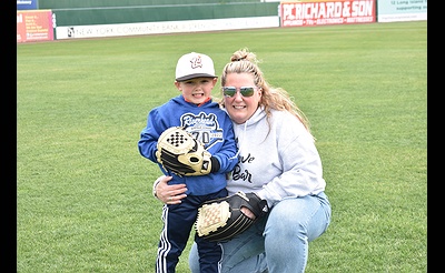 FAMILY FUNDAY SUNDAY on MOTHER'S DAY